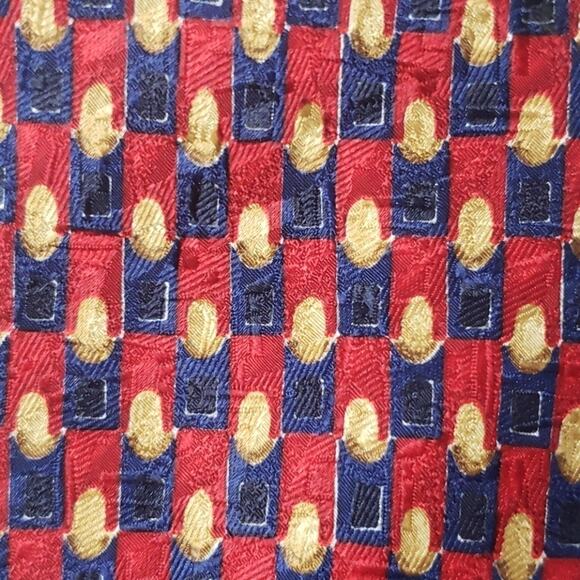 Ermenegildo Zegna Geometric Red & Blue 100% Silk Tie, Made in Italy - Picture 3 of 8